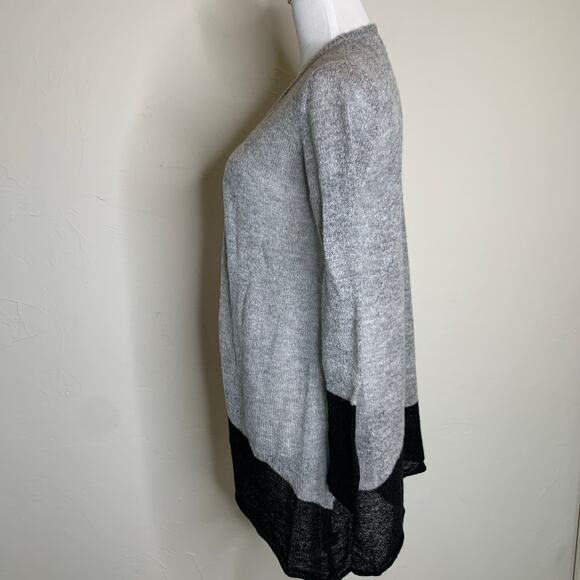 AB Studio Grey Black Cardigan Sweater Sz Small - Picture 3 of 8